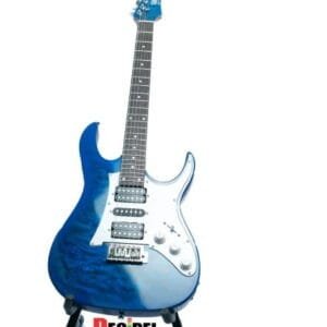 Alloy and Smith Solo Guitar