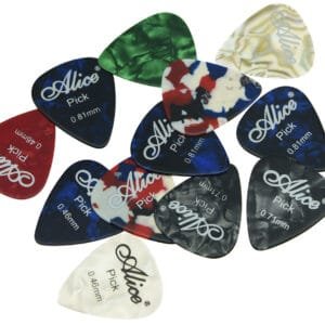 Plectrum guitar pic