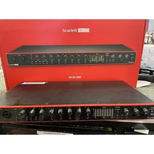 SCARLET 18i20